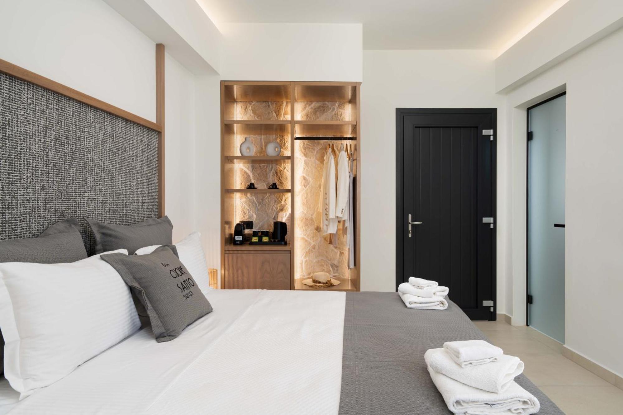 Cuore Santo Suites 산토리니 객실 사진