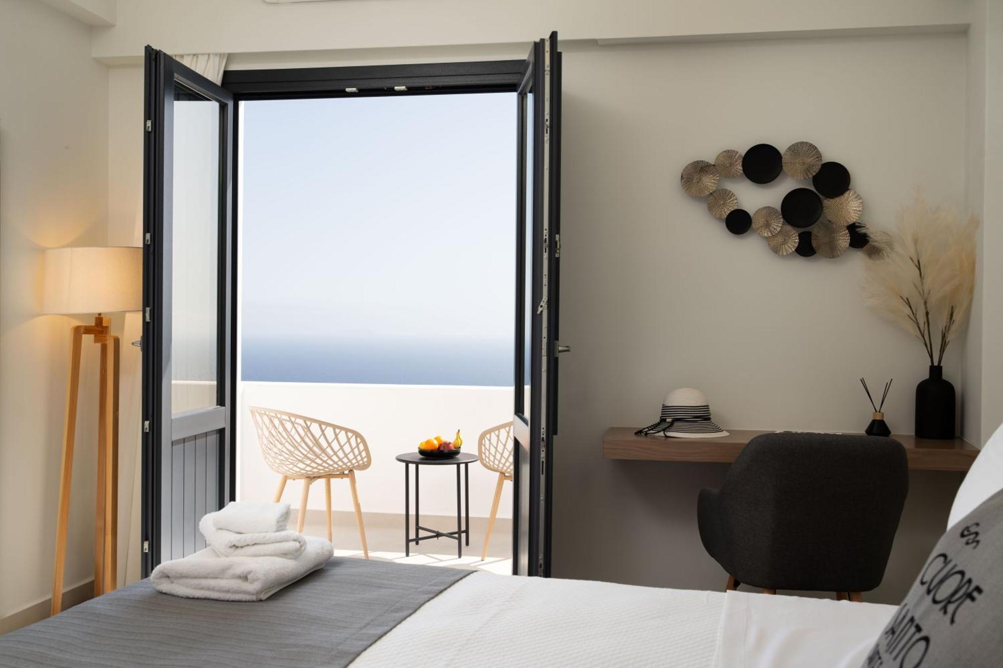 Cuore Santo Suites 산토리니 외부 사진